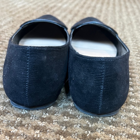 Mia Black Flats. Pointy. Women’s size 6.5. Dress up or casual. Comfortable. EUC! - Picture 5 of 7
